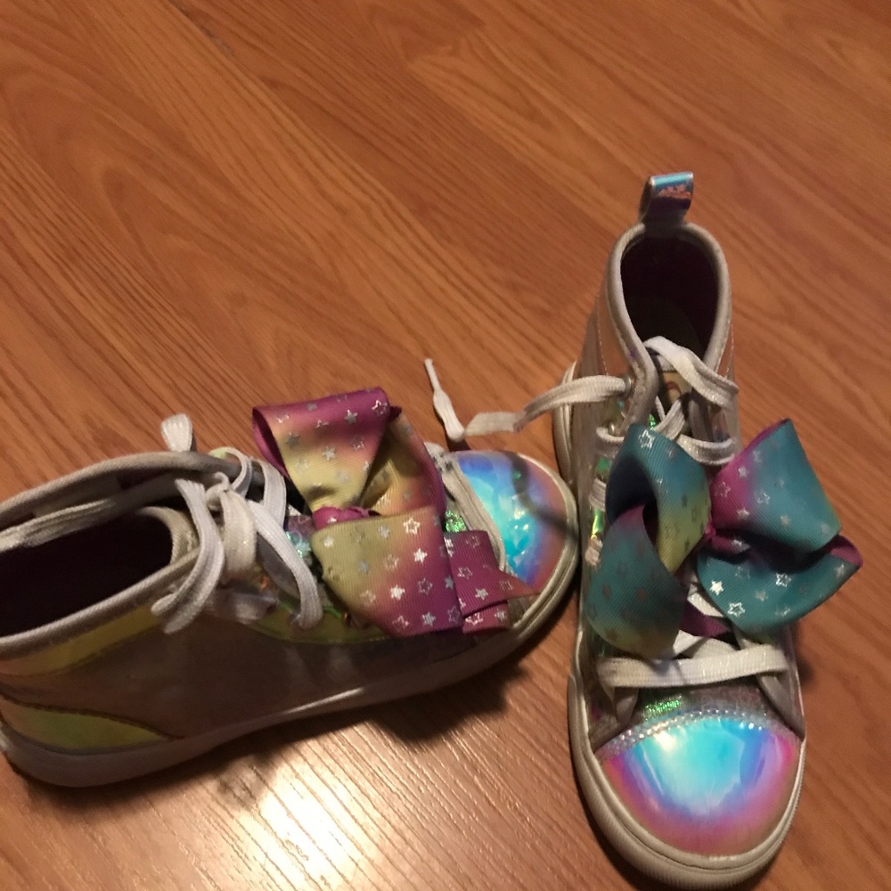 Preschool used girl shoes